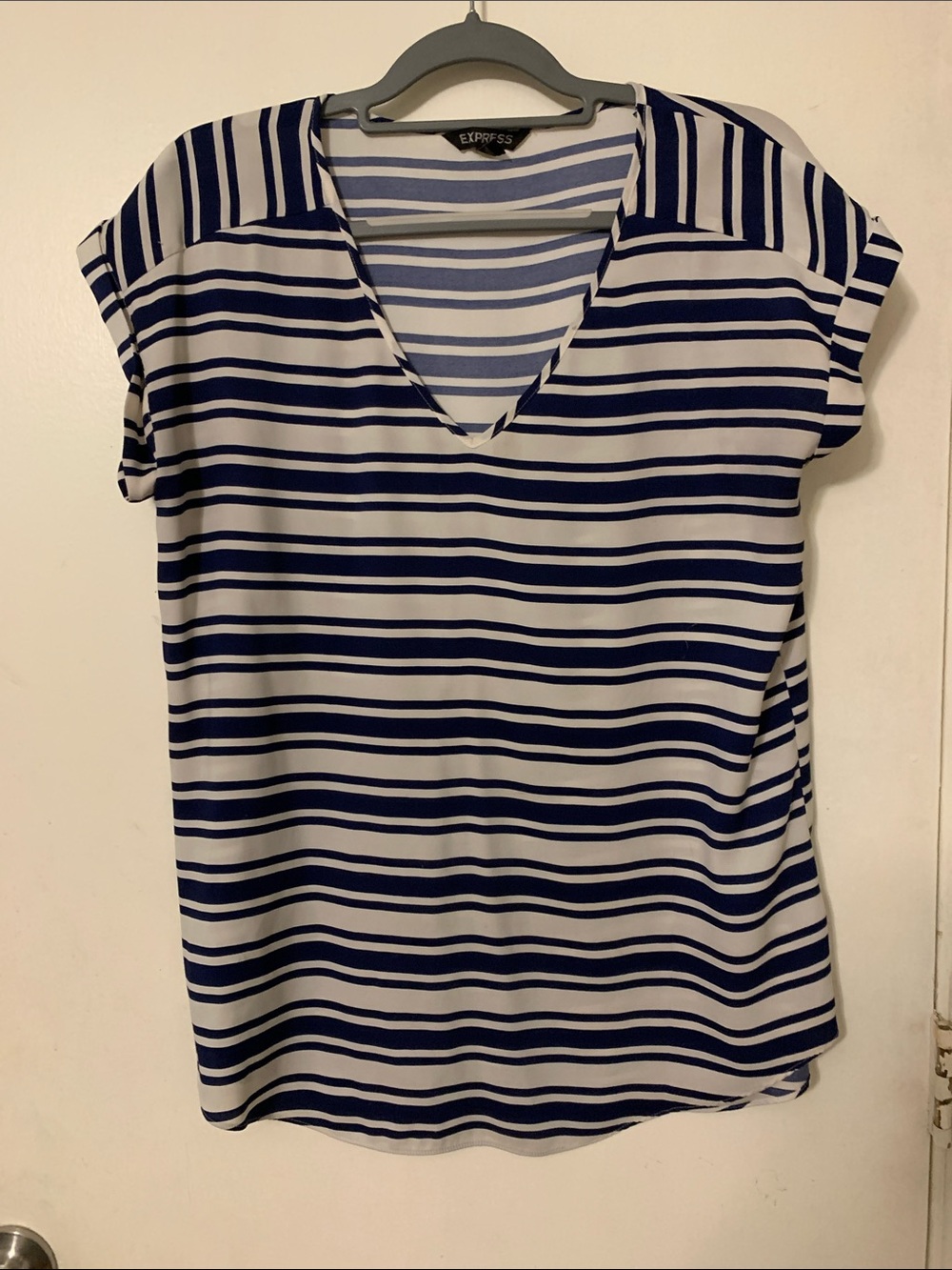Express Women's Navy and White Striped V-Neck Blouse